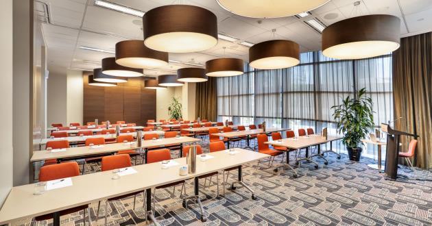 Kent 2 Flexible Meeting Space for up to 90 People