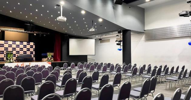 Champions Grand Ballroom 