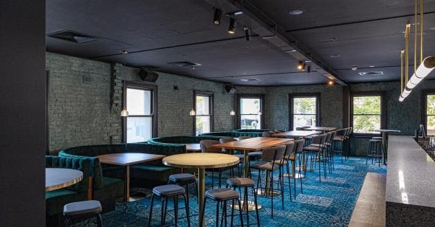 Arthur's Bar & Deck