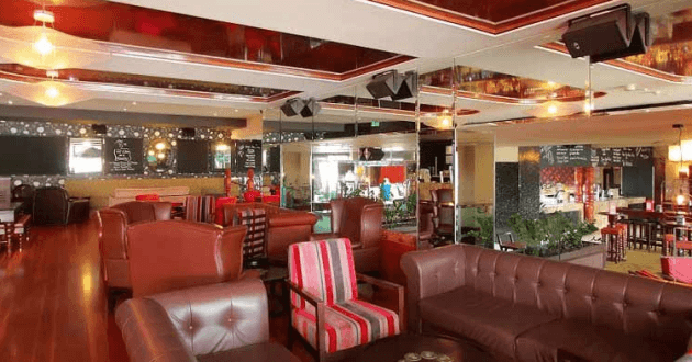 Art Deco Terrace Bar