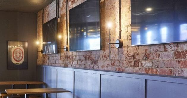 Sports Bar Terrace