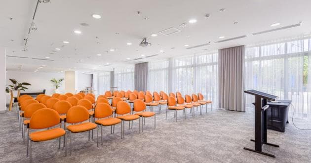 Spinnaker Room