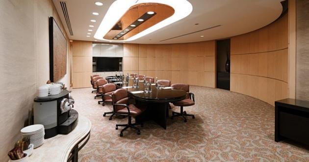 Acacia Boardroom