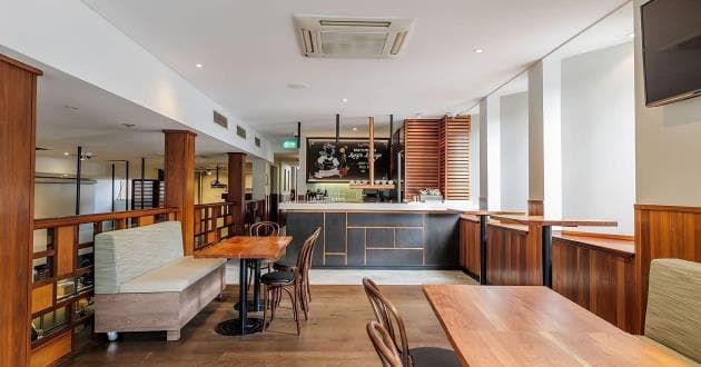 Lucy’s Lounge