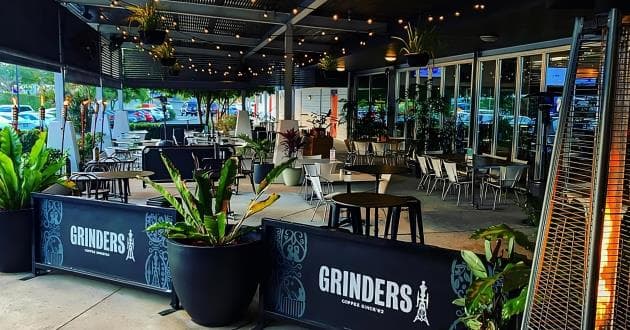 Garden Dining