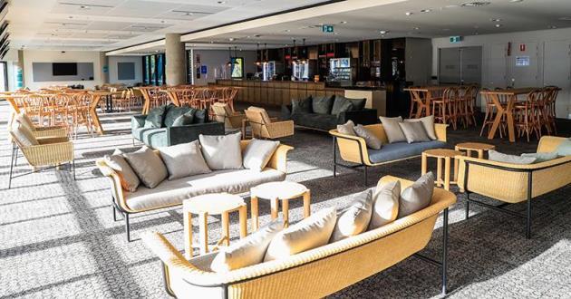 South Suites Lounge Bar 