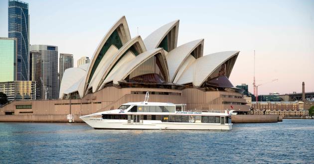 Captain Cook 3 - Private Charter Vessel