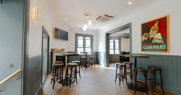 Flying Bridge Bar & Poolroom