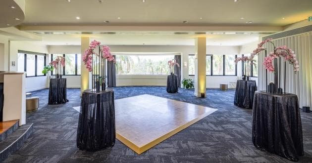 The Lounge
