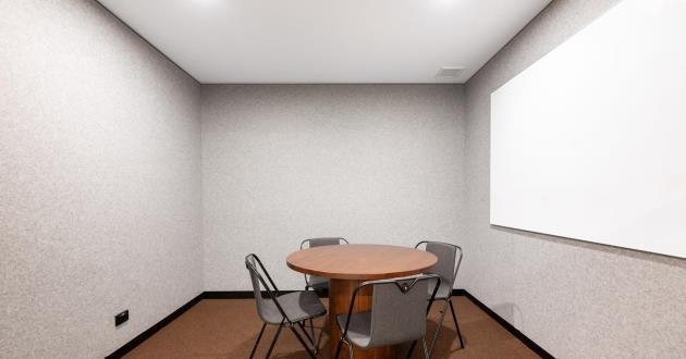 4 person Meeting Room at Post Office Square
