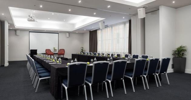 Executive Room 4