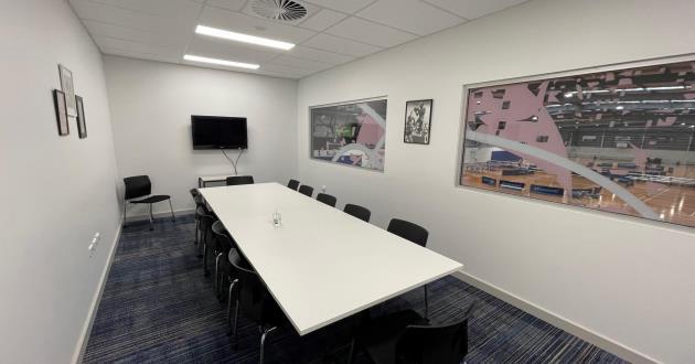 Meeting Room R2