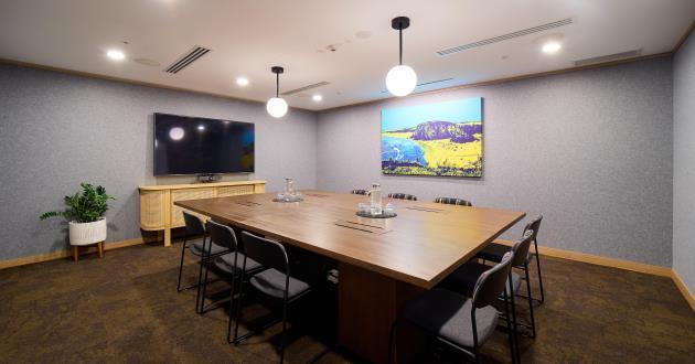10 person Boardroom