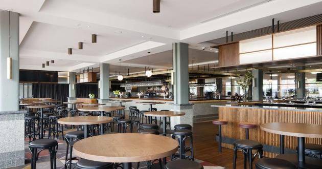 Medallion Bar
