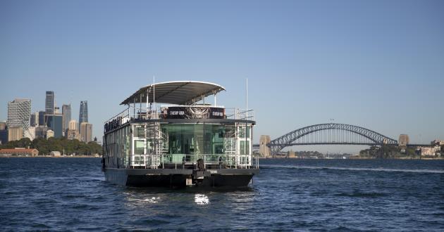 Exclusive Boat Hire - Starship Aqua