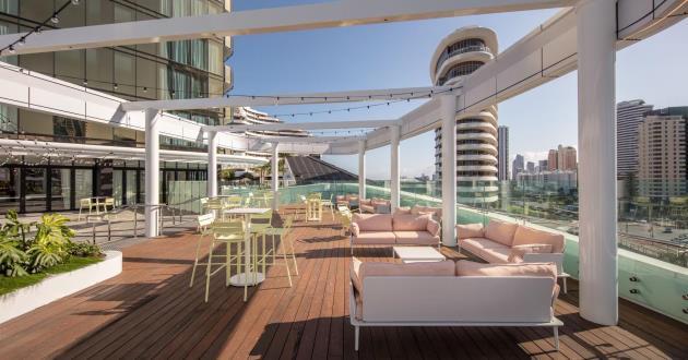 Isoletto Deck & Patio