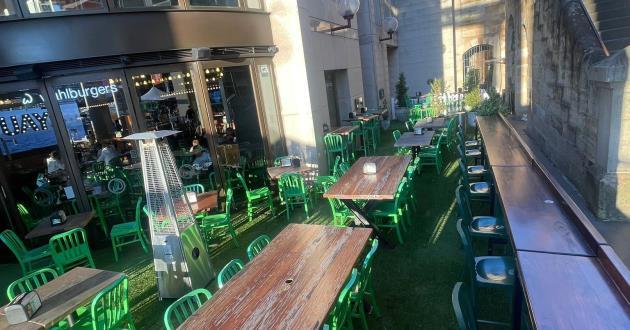 Wahlburgers Side Beer Garden