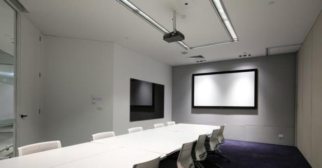 12 Person Meeting Room in Chadstone