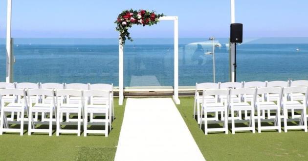 Spectacular Waterfront Rooftop