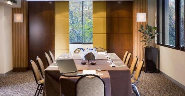 The Albert Room 3