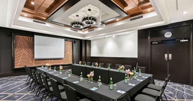 Bronze & Silver Room