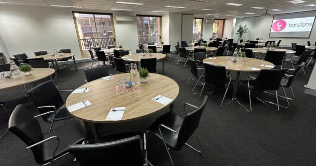 Extra Large Conference Room