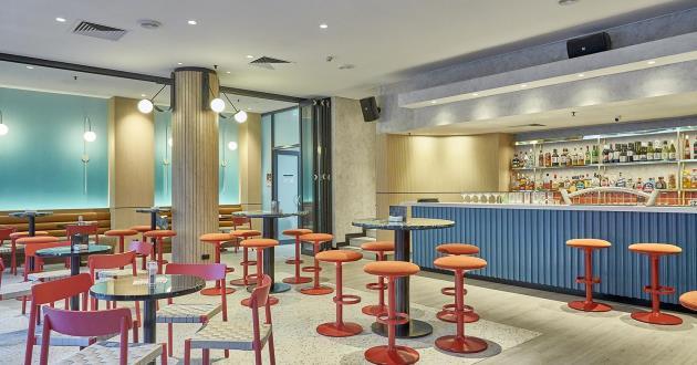 Chelsea Bar 