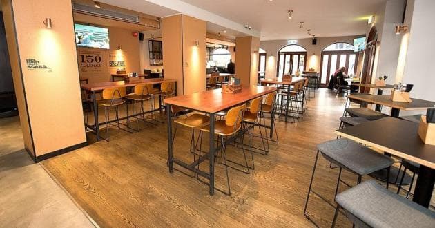Craft Bar - Intimate Bar Area