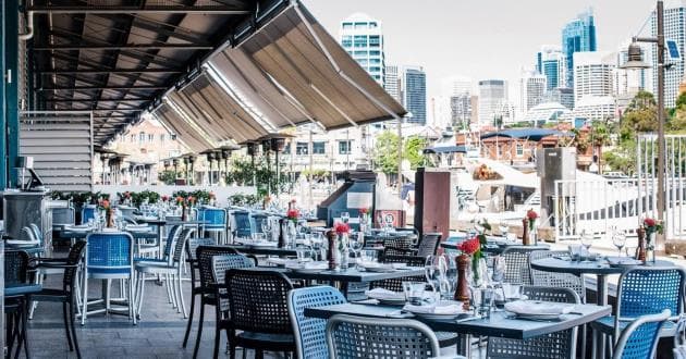 Light Filled Mezzanine in Woolloomooloo