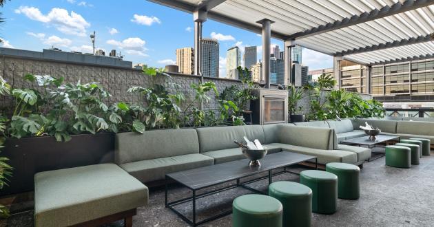 Stunning Private Rooftop Bar with City Views