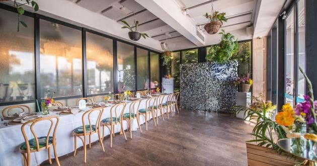 Private dining room with Balcony