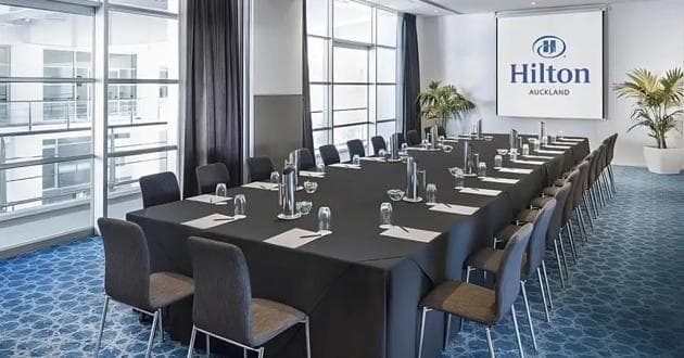 Topaz Room II