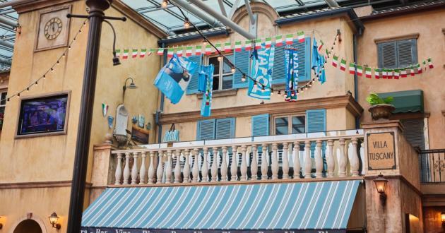 Villa Tuscany Balcony