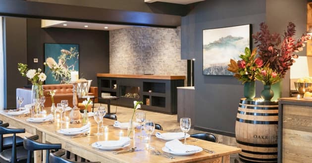 Chalet Lounge