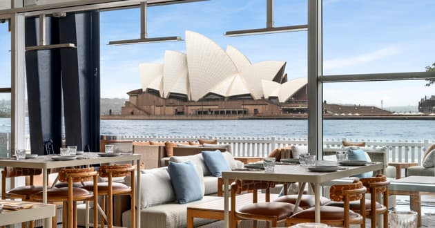 Cruise Bar & Restaurant Level 1