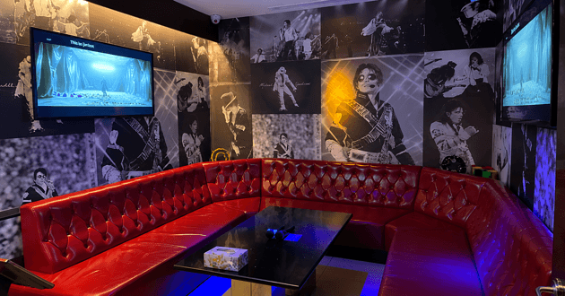 Medium Room