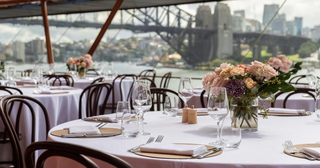 waterfront-wedding-opera-house-sydney