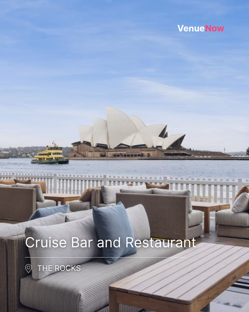 (4) Cruise Bar and Restaurant
