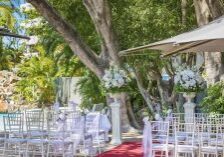 small-wedding-brisbane-poolside
