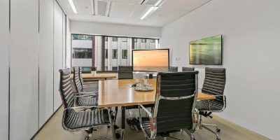 8-10 Person Board Room in CBD Rambler at Workspace365 20 Bond St