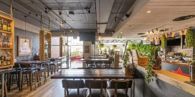 Main Floor at Henley's Bar & Kitchen