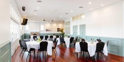 The Albany Room at The Victoria Park Hotel