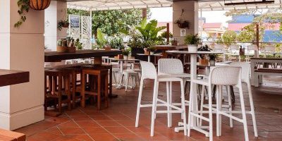 The Courtyard at Runaway Bay Tavern